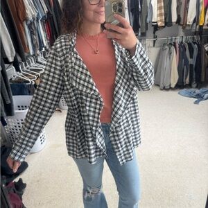 SHEIN Black and White Houndstooth Blazer